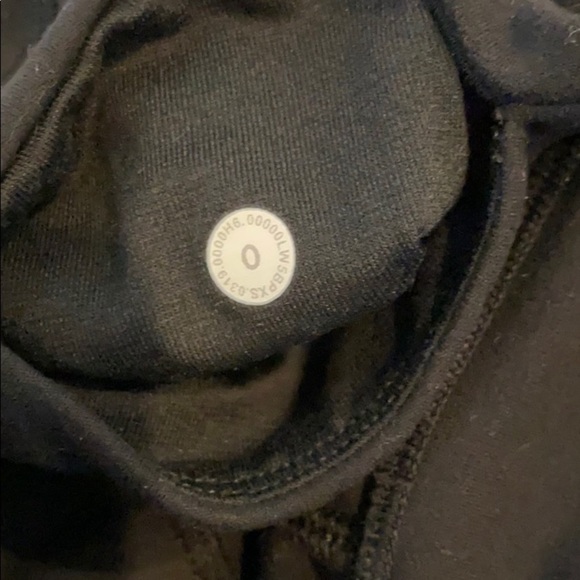 Lululemon align joggers size 0 - Picture 2 of 3